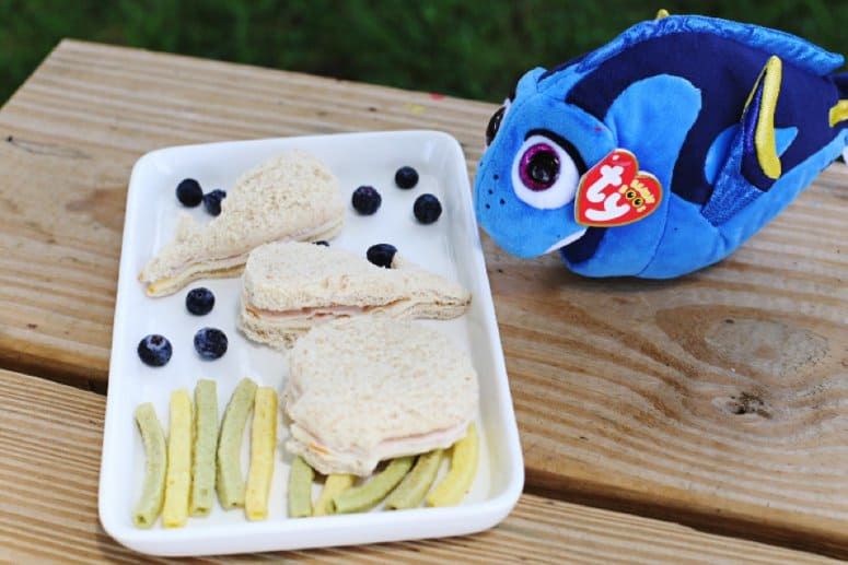 Create a “Finding Dory” Inspired Lunch with Nature’s Harvest® Bread