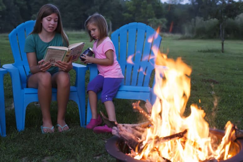 Encourage Summer Reading with Books and S'mores