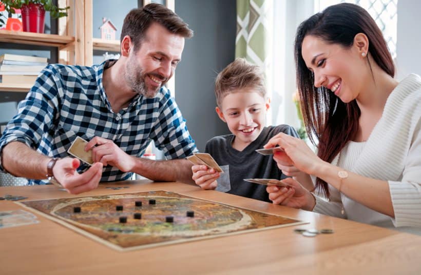 5 Tips for a Fun Family Game Night