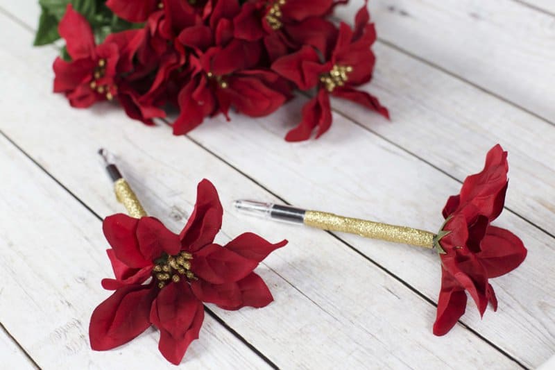 DIY Christmas Poinsettia Flower Pen Gift