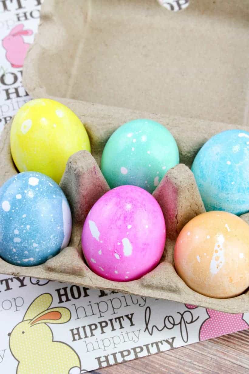 Easy Oil and Water Dyed Easter Eggs
