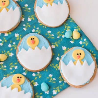 Hatching Chick Easter Egg Cookies