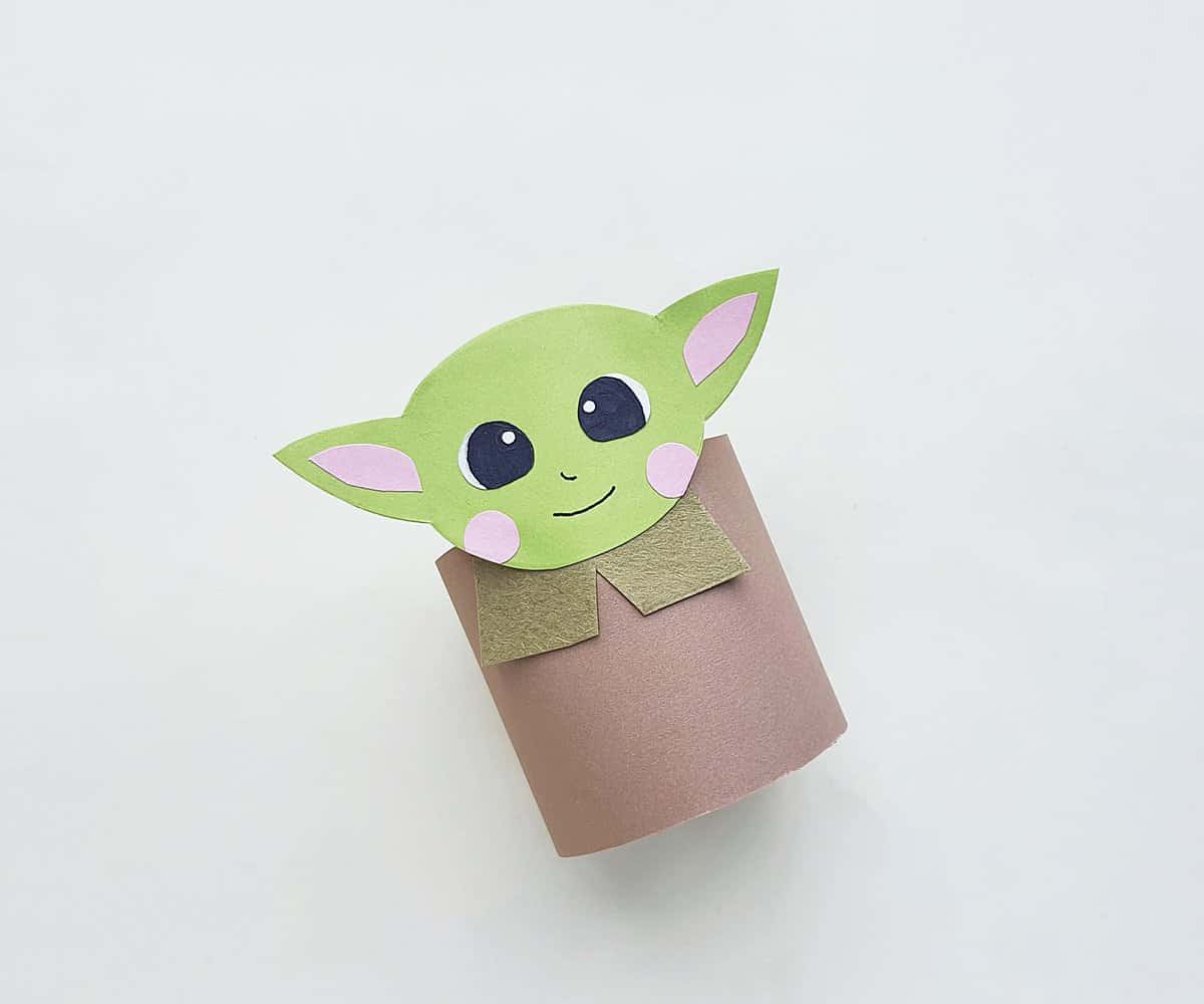 Toilet Paper Roll Grogu Craft