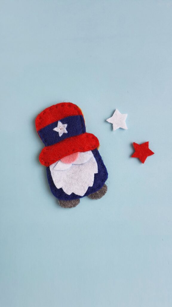 felt patriotic gnome craft