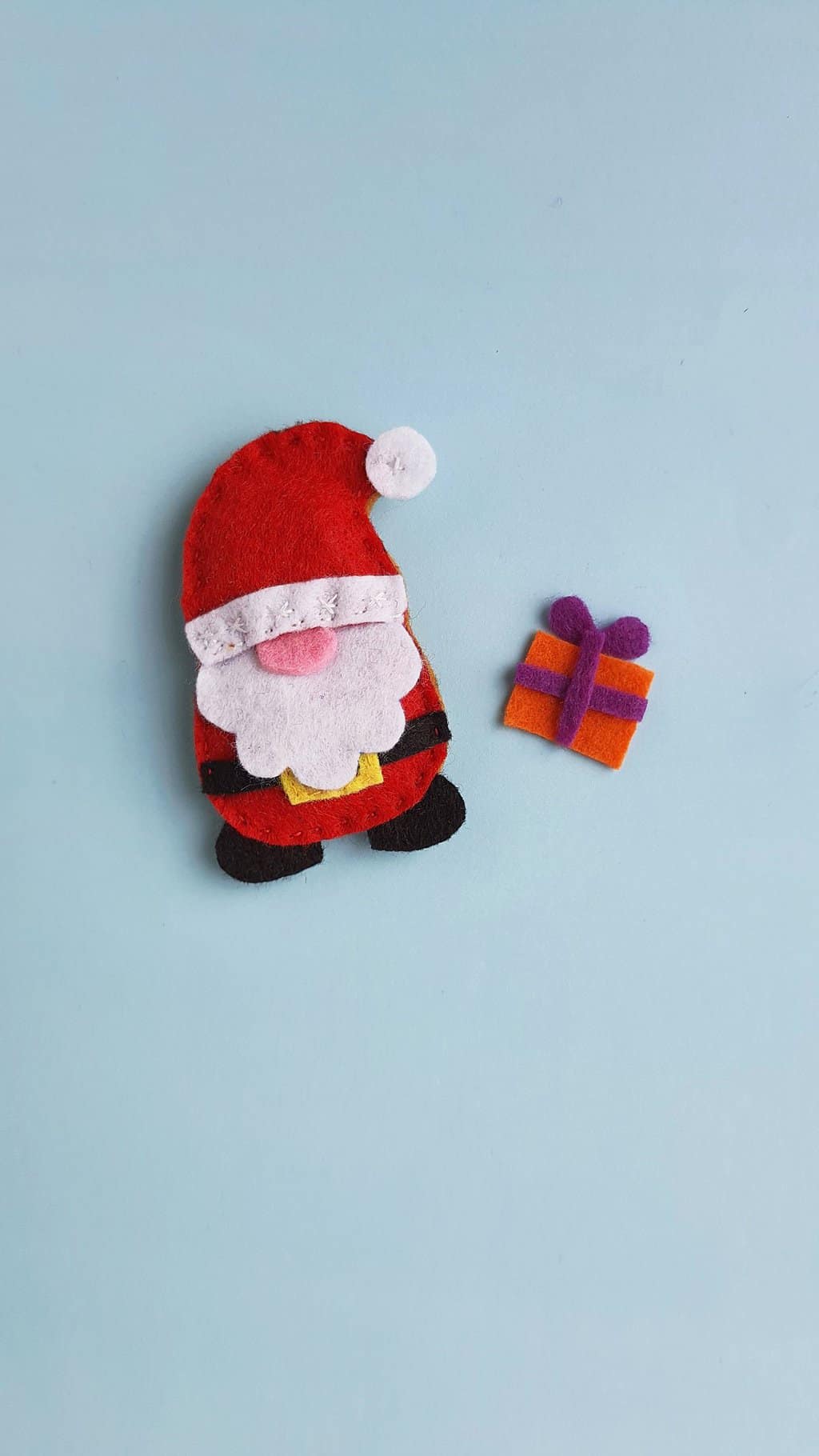 DIY Felt Santa Gnome Craft