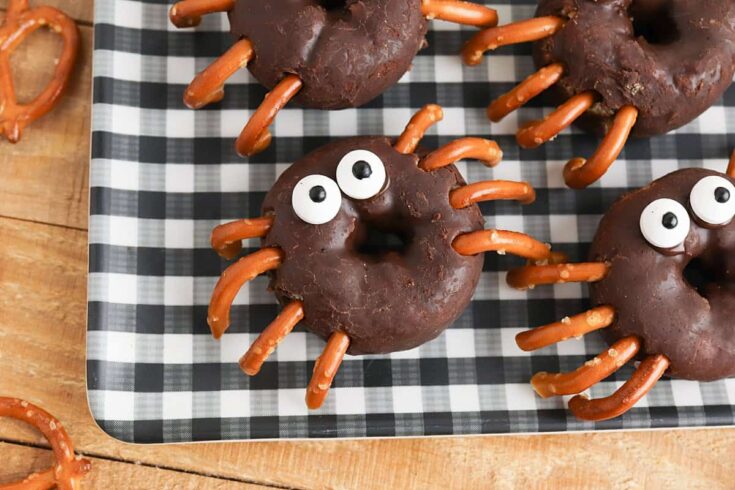 halloween spider donut