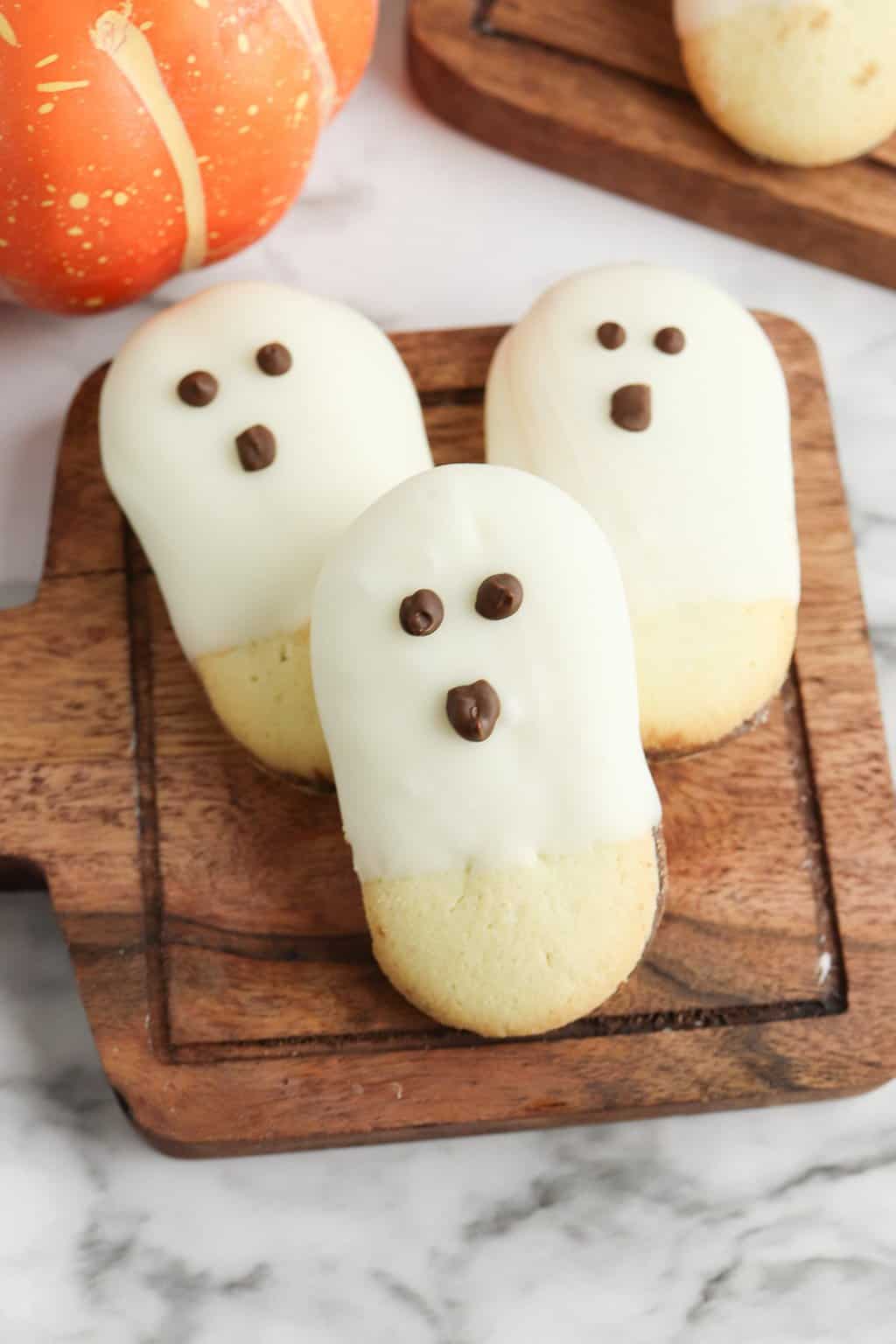 No Bake Ghost Cookies for Halloween