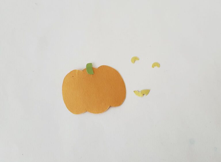 DIY Halloween Paper Garland Craft - Big Family Blessings