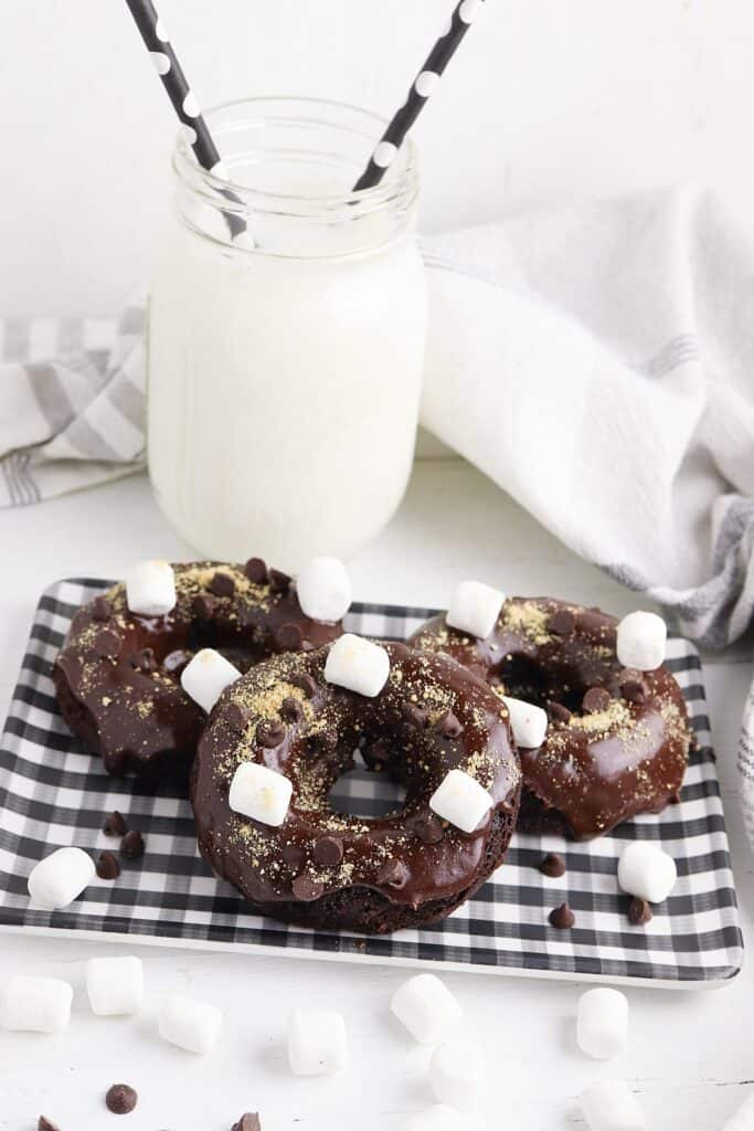 baked smore donuts