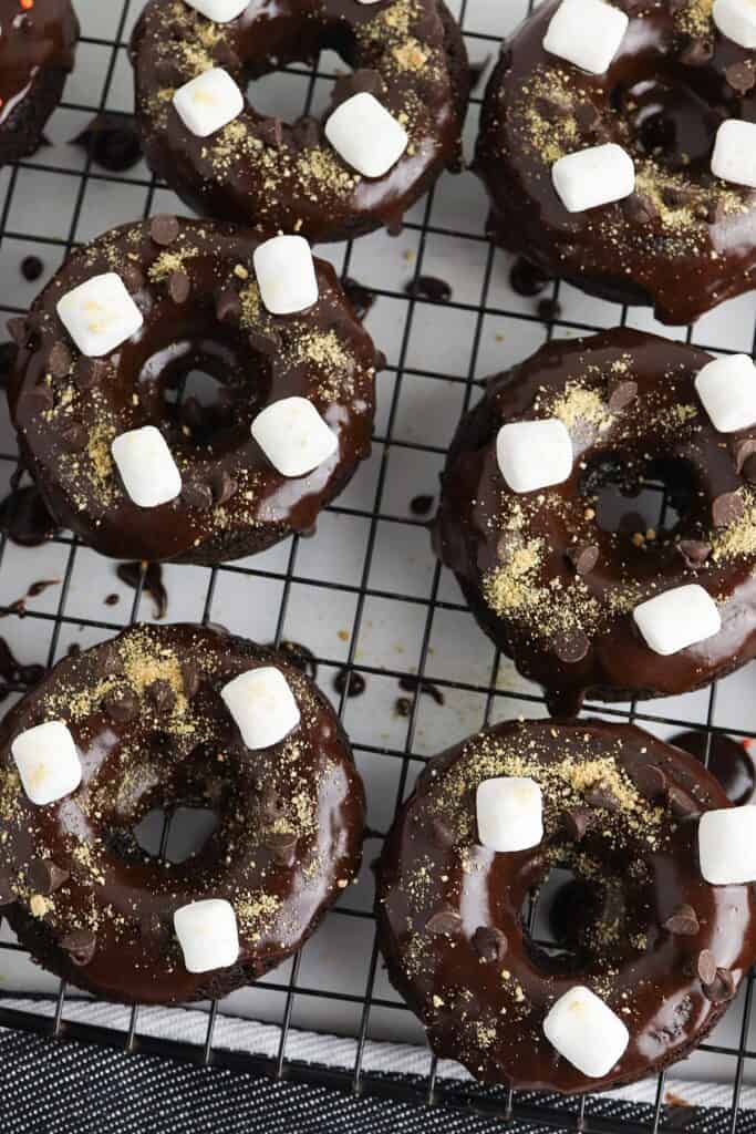 easy smore donuts