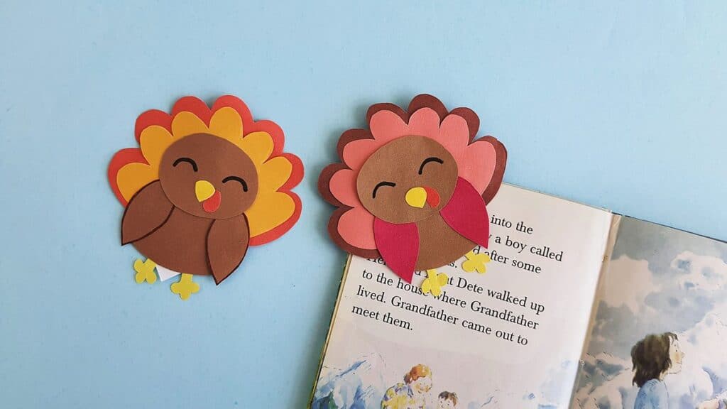 corner turkey bookmarks for thanksgiving