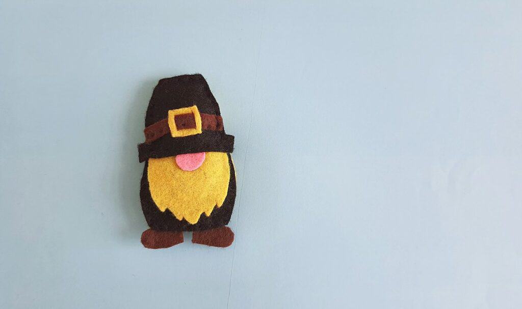 Thanksgiving Pilgrim Gnome Craft