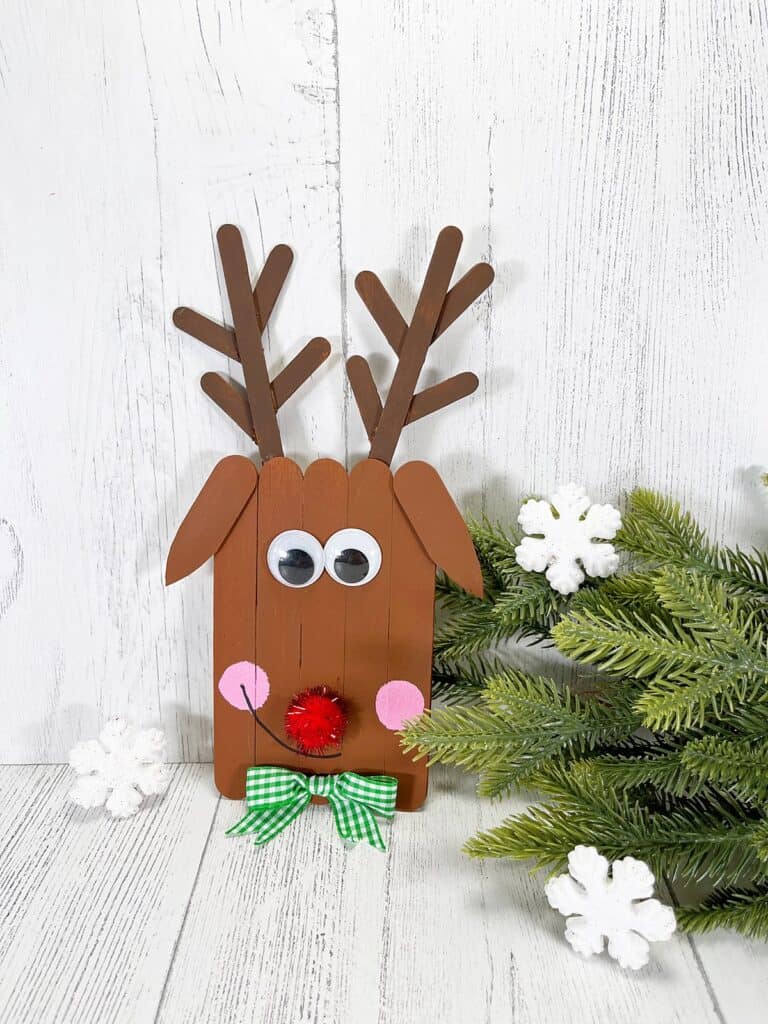 craft stick reindeer 