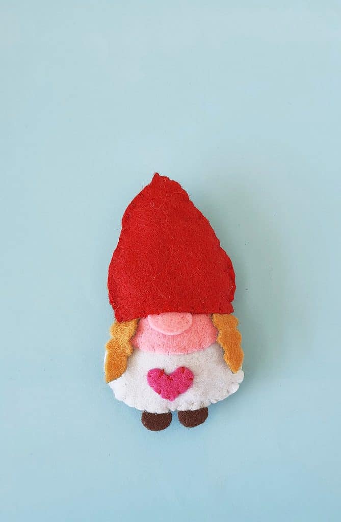 felt gnome for valentines day