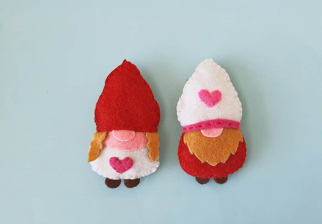 felt valentine gnomes