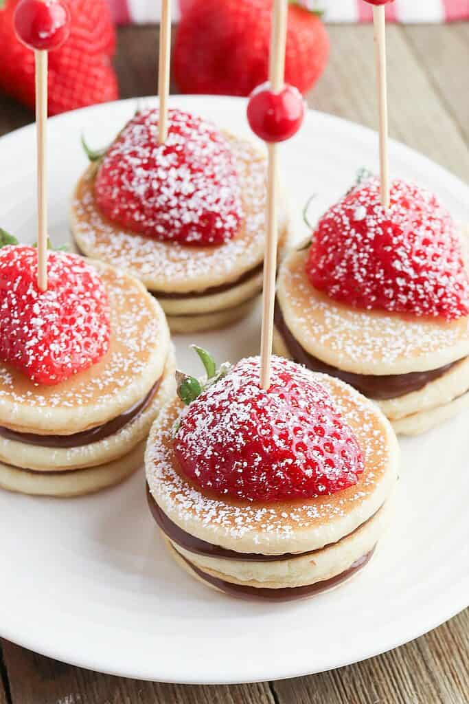 cute valentine pancake idea