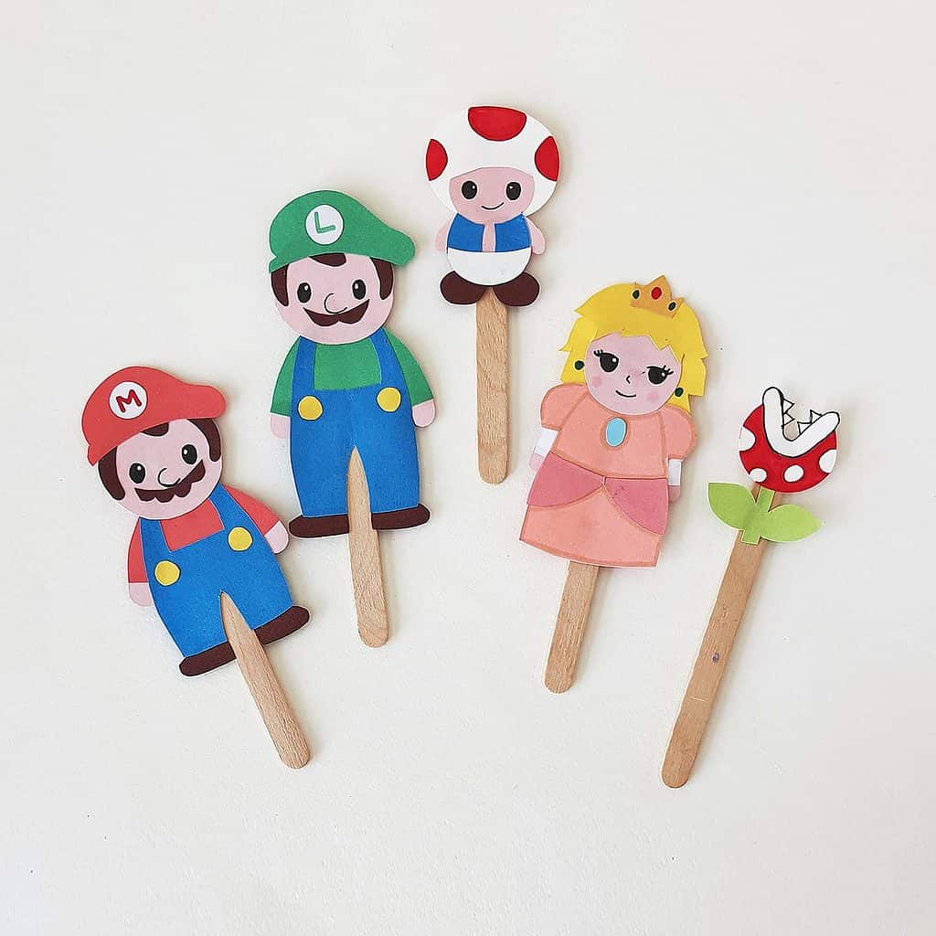 Super Mario Bros Craft – Popsicle Stick Mario Characters