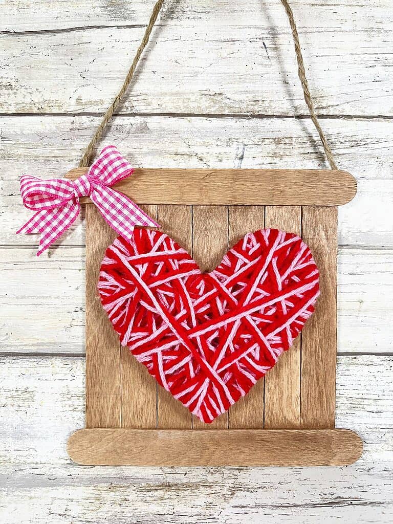 make a yarn wrapped heart craft for valentines