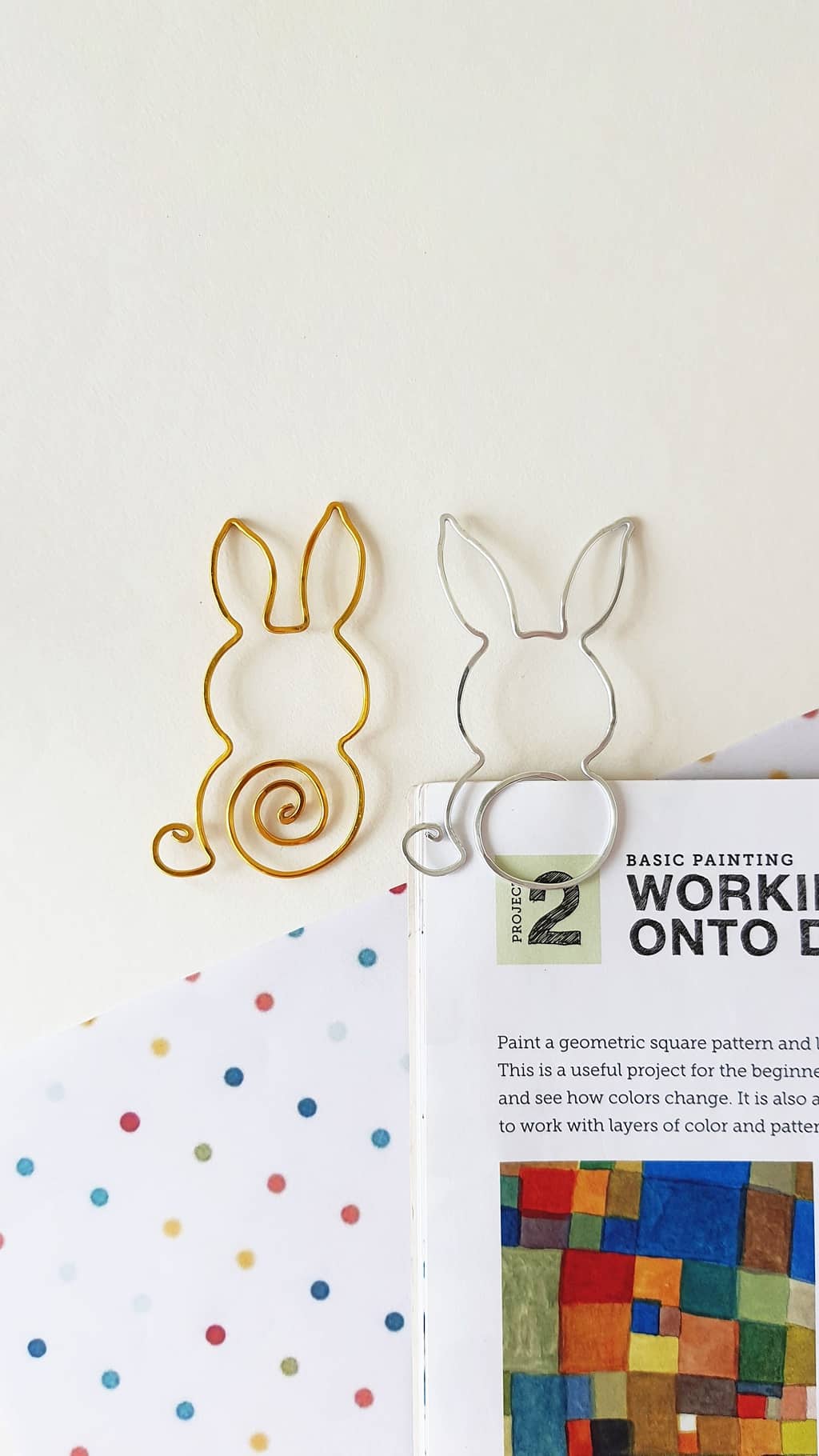 DIY Wire Bunny Bookmarks