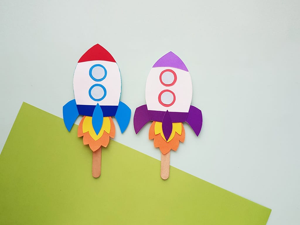 easy space rocket craft for kids