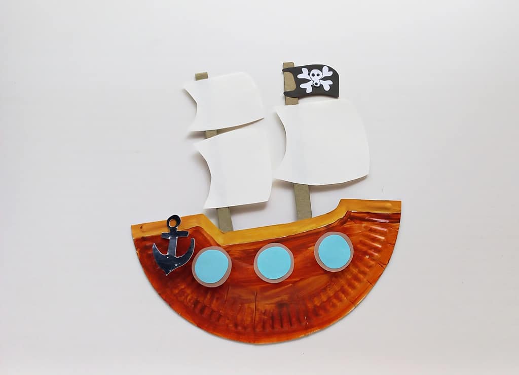 Paper Plate Pirate Ship printable craft
