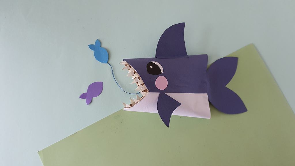 tp roll shark craft