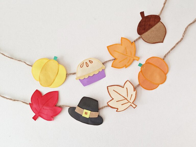 DIY Paper Thanksgiving Garland - Big Family Blessings
